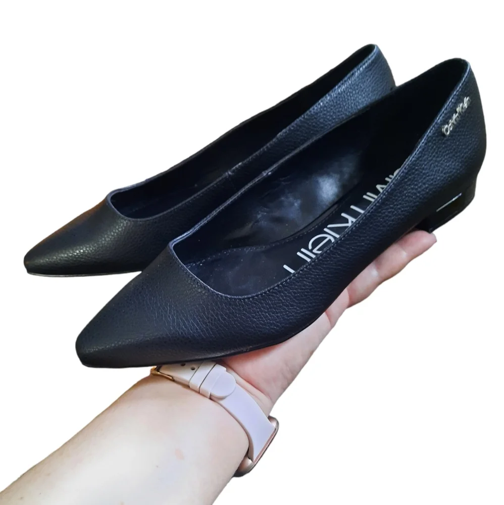 Calvin Klein Emerin Slip On Flats Dress Shoes Point Toe Pebbled Leather Black - Picture 1 of 10